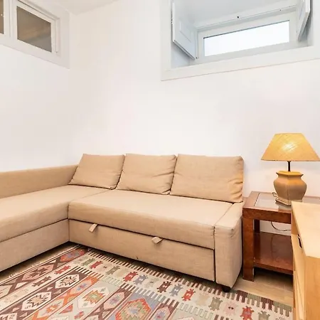 Cosy 1 Bedroom Apartment In Principe Real *